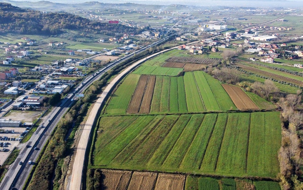 Ndertimi i stacioneve te trenit per Tirane-Durres, rihapet tenderi, ofertat brenda 9 korrikut